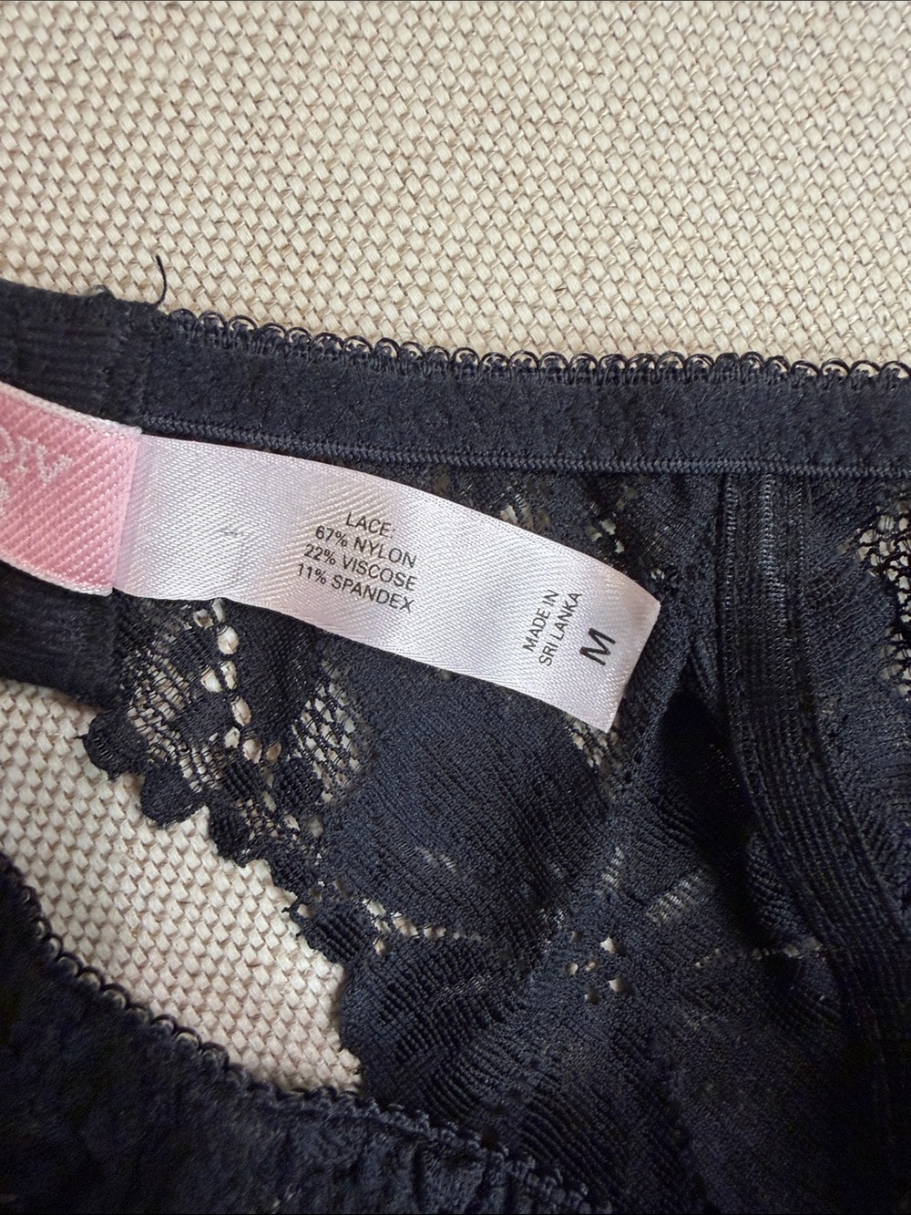 Victoria's Secret Black Lace Garter Belt - Picture 4 of 5